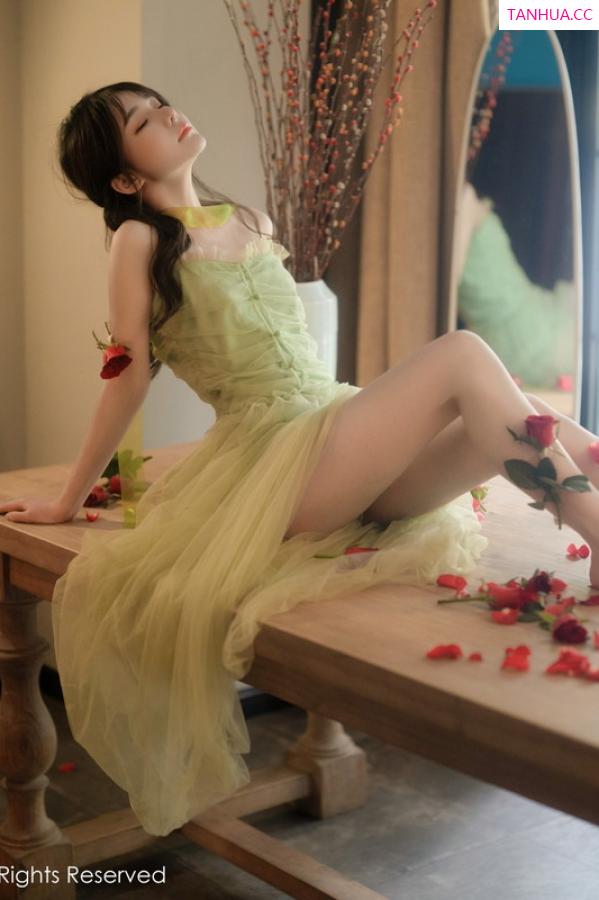 婠婠么  [XiuRen]高清写真图 2022.11.18 No.5875 婠婠么 丰腴美臀第36张图片
